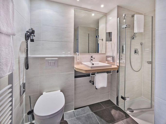 Bathroom 5, Best Western Hotel Wetzlar, Lahn-Dill-Kreis