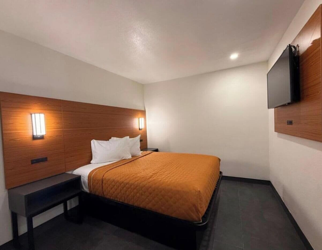 Bedroom 1, Sofi Motel, Los Angeles