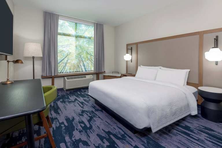 Bedroom 3, Fairfield Inn & Suites by Marriott Charlotte Monroe, Union