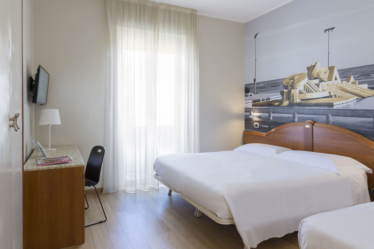 Bedroom 3, B&B Hotel Pescara, Pescara