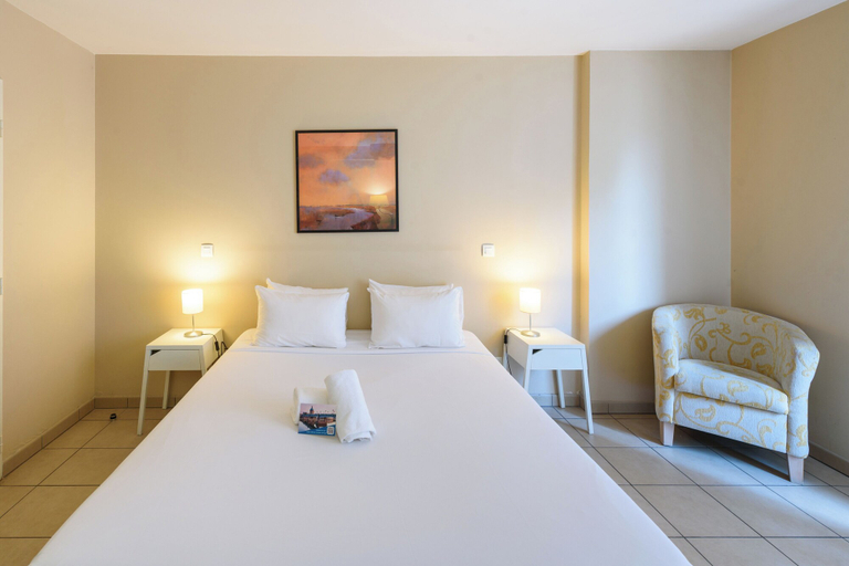 Bedroom 2, ResidHotel Toulouse Centre, Haute-Garonne