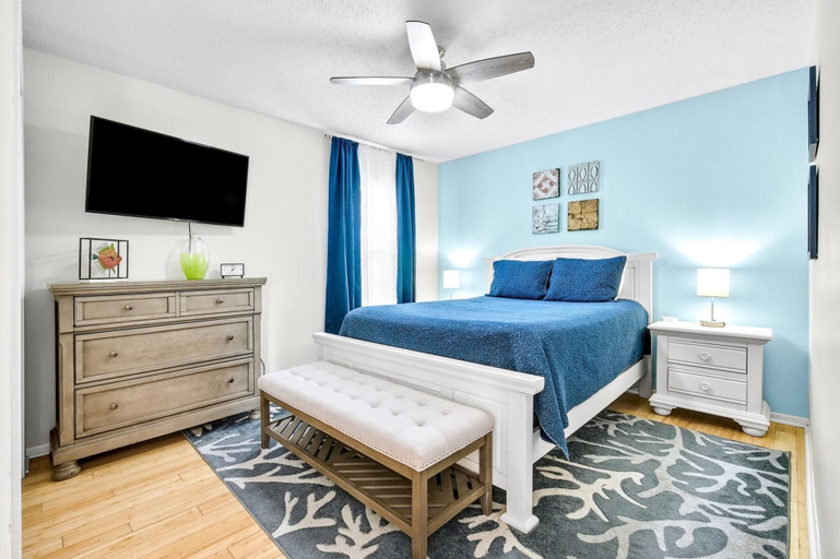 Bedroom 3, The Salty Sandpiper by Silver Sands Vacation Rentals, Nueces