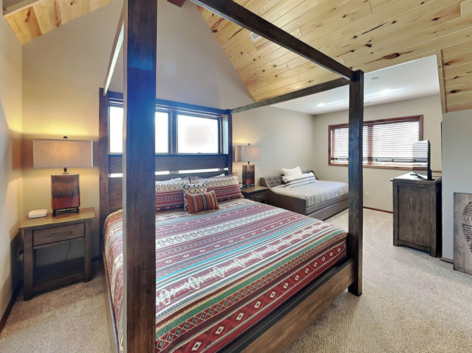Bedroom 2, Falcon's Landing by Taylor Made Deep Creek, Garrett