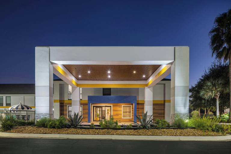 Exterior & Views 2, City Express by Marriott Yulee, Nassau