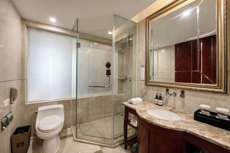 Bathroom 3, Phoenix International Hotel, Dazhou