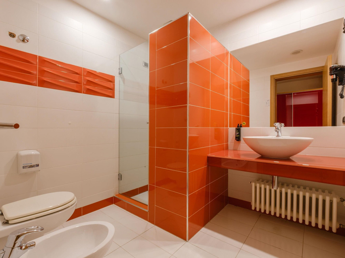 Bathroom 4, B&B HOTEL Remilia, Reggio Nell'Emilia