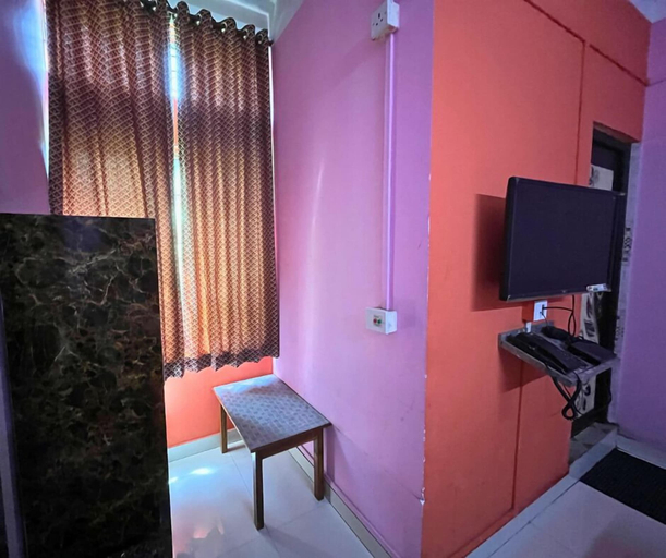 Others 4, Sawkmie Hotel, Kamrup Metropolitan