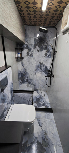 Bathroom 4, Butt Tourist Inn, Rawalpindi