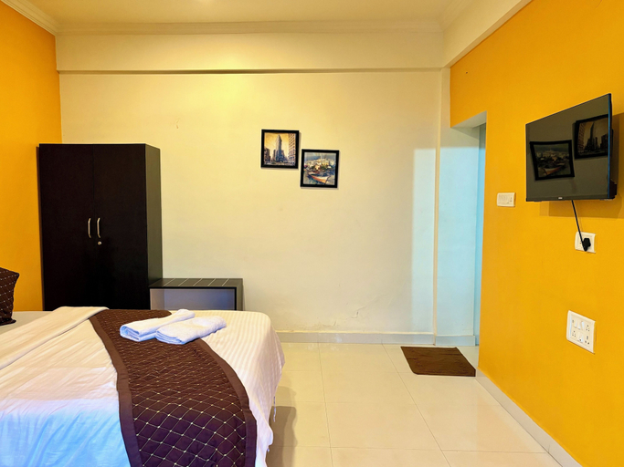 Bedroom 3, Hotel 7 Sea's, North Goa