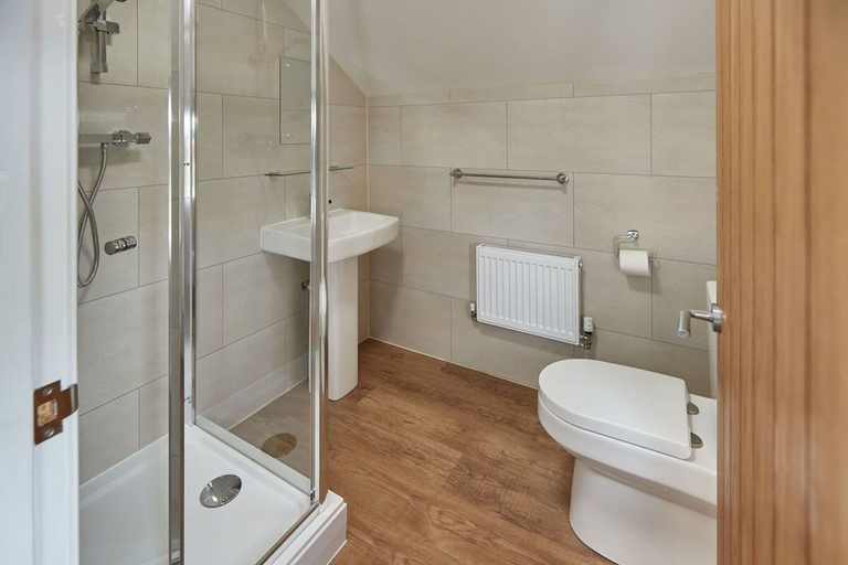 Bathroom 4, Host Stay Badgers Cottage, Redcar and Cleveland