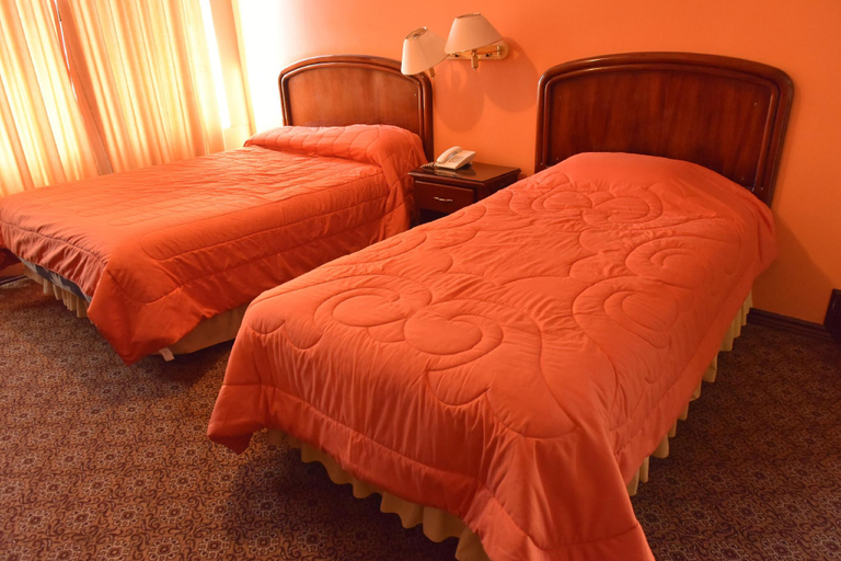 Bedroom 2, Hotel Makroz, Latacunga