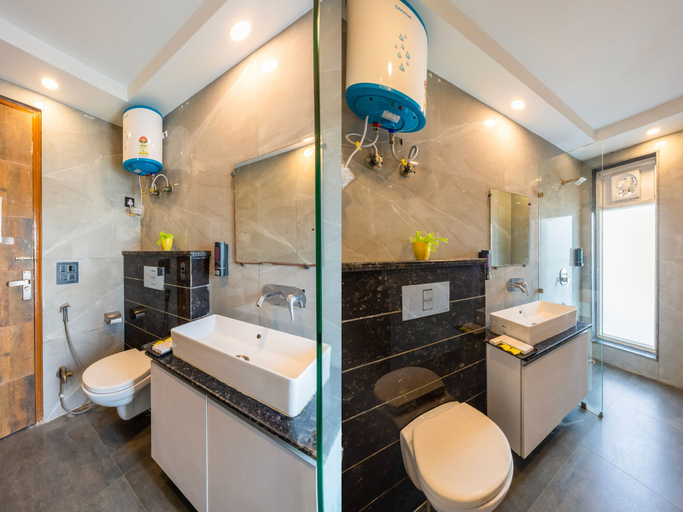 Bathroom 3, The Metro Stay by ASPL, Gautam Buddha Nagar