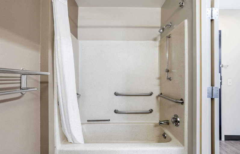Bathroom 4, Extended Stay America Suites - Boca Raton - Commerce, Palm Beach