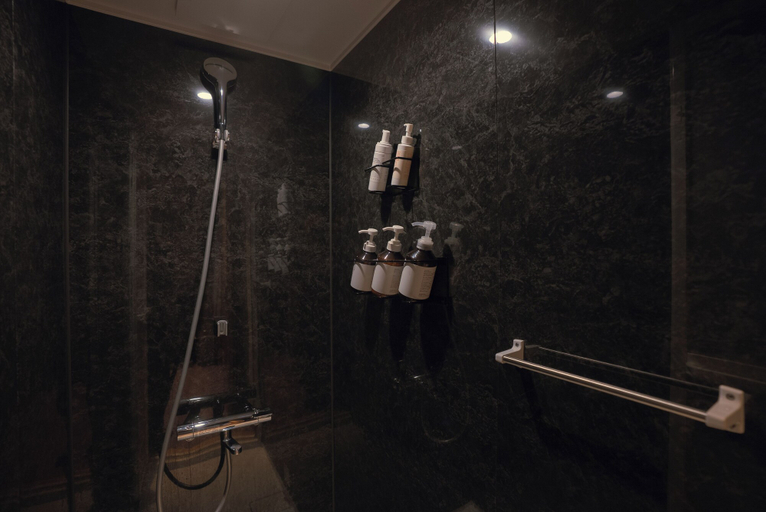 Bathroom 5, SAUNALAND ASAKUSA - Hostel, Taitō