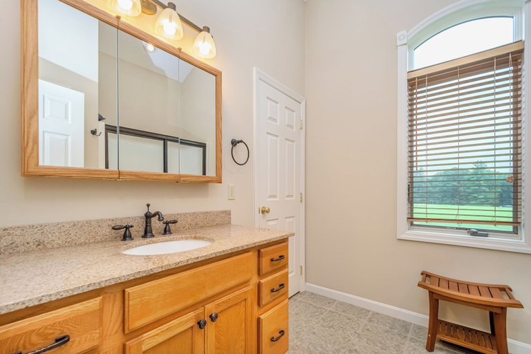 Bathroom 4, License to Chill by Taylor Made Deep Creek, Garrett