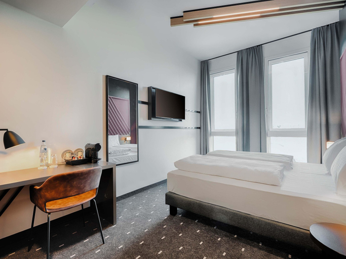 Bedroom 4, B&B Hotel Nürnberg-West, Nürnberg