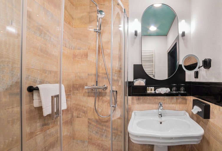 Bathroom 5, Rezydent Hotel Sopot - MGallery Collection, Sopot