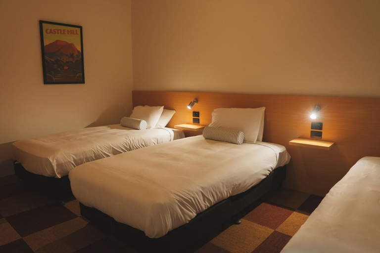 Bedroom 4, Hotel Allen, North Ward-Castle Hill