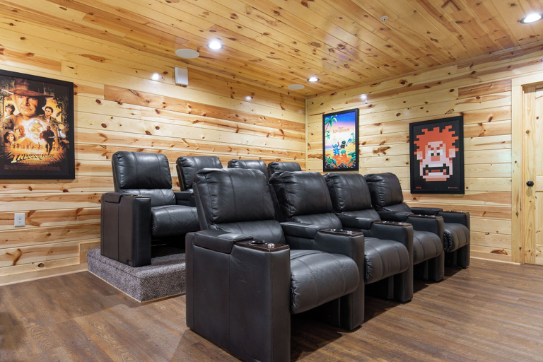 Others 5, Mountain High Cinema by Jackson Mountain Rentals, Sevier