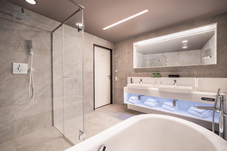 Bathroom 4, ADLERS Hotel, Innsbruck