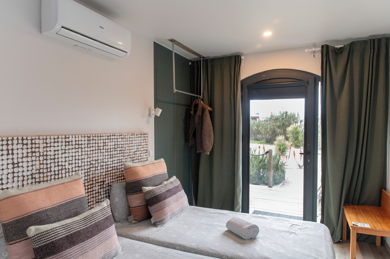 Bedroom 2, WOT Ericeira Surf Social, Mafra