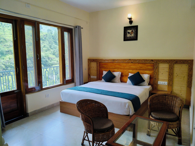 Bedroom 2, Harela Inn, Chamoli