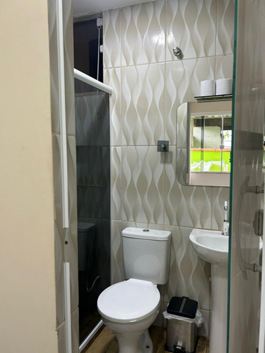 Bathroom 3, Pousada Amendoeira, Mangaratiba