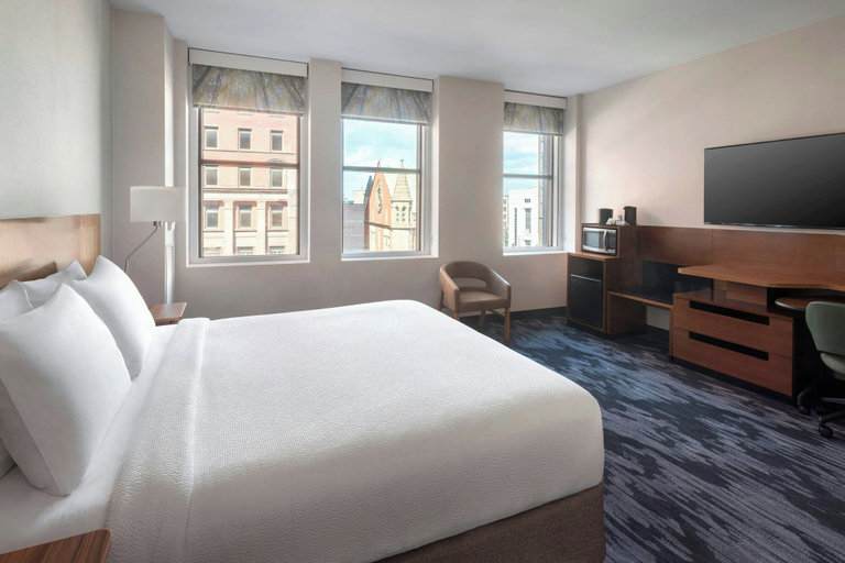 Bedroom 2, Fairfield Inn & Suites by Marriott Albany Downtown, Albany