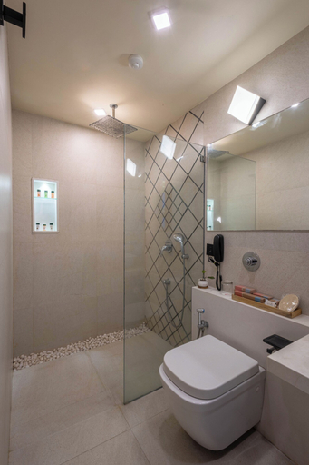 Bathroom 4, DE GLANCE HOTEL, Surat