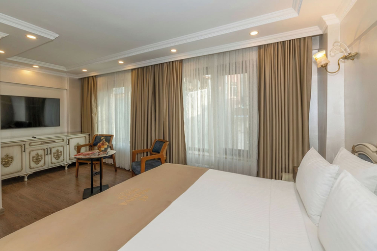 Bedroom 3, Al Madina Hotel, Beyoğlu