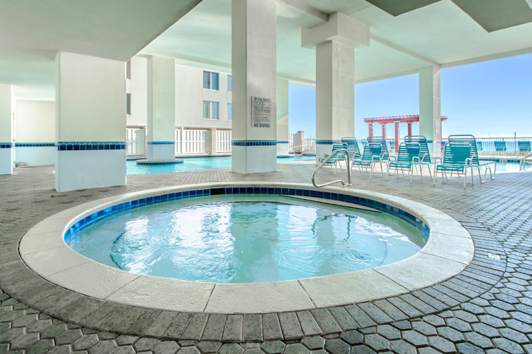 Sport & Beauty 2, Majestic Beach Towers 1-1014, Bay
