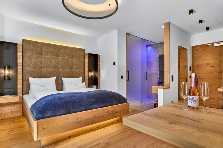Bedroom 2, Resort Hotel Bodenmais, Regen