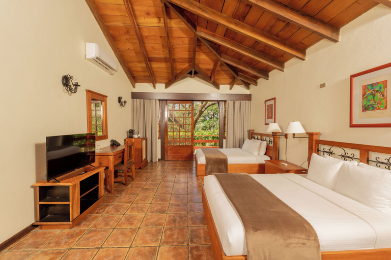 Bedroom 3, Borinquen Thermal Resort, Liberia