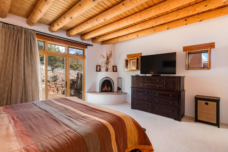 Bedroom 2, Bishop's Villa K by Kokopelli Property Management, Santa Fe