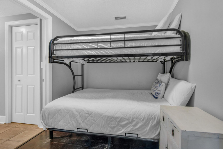 Bedroom 3, Majestic Beach Towers 1-1302, Bay