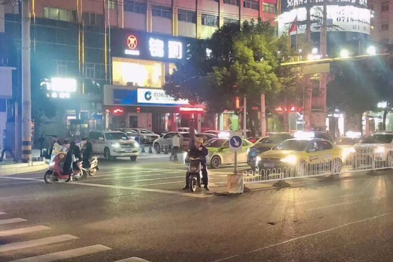 Others 5, Minhang Hotel, Enshi Tujia and Miao