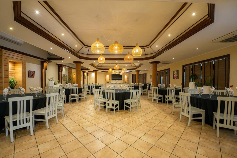 Food & Drinks 5, Aanari Hotel & Spa - Mauritius, Black River