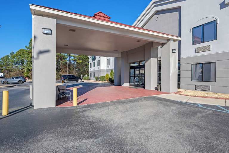 Exterior & Views 2, MainStay Suites Decatur River City, Morgan