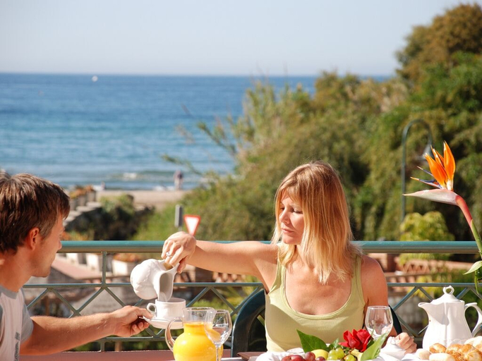 Food & Drinks 5, Marbella Beach Resort at Club Playa Real, Málaga
