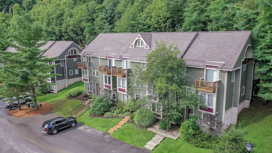 Exterior & Views 2, Villages of Wisp 12 Winding Way by Taylor Made Deep Creek, Garrett