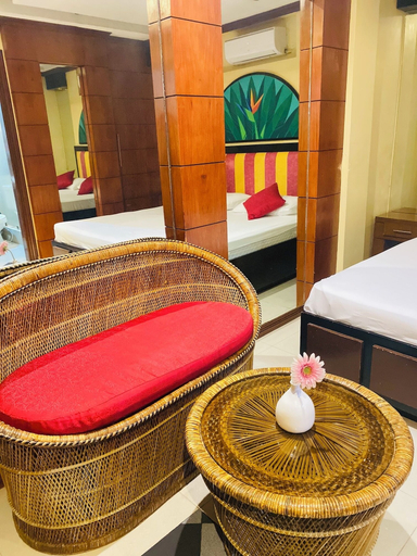 Bedroom 2, Fields Palace Hotel, Mabalacat