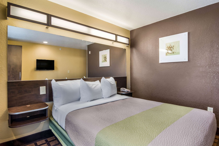 Bedroom 3, Motel 6 Canton, GA, Cherokee