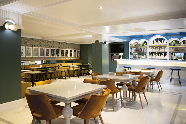Food & Drinks 4, Petit Palace Puerta De Triana, Sevilla