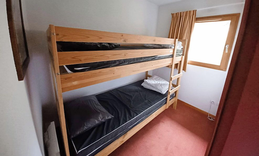 Bedroom 3, Vacancéole - Les Chalets de la Ramoure, Savoie