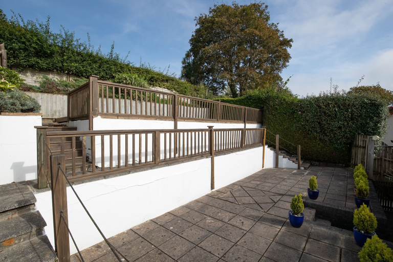 Others 5, Oaklands - Lovely Cottage Walk to Beach, Pembrokeshire
