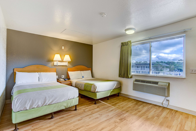 Bedroom 3, Studio 6 Extended Stay - Kissimmee, FL - Orlando, Osceola