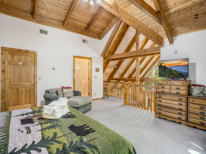 Bedroom 3, Amazing River Retreat by Jackson Mountain Rentals, Sevier