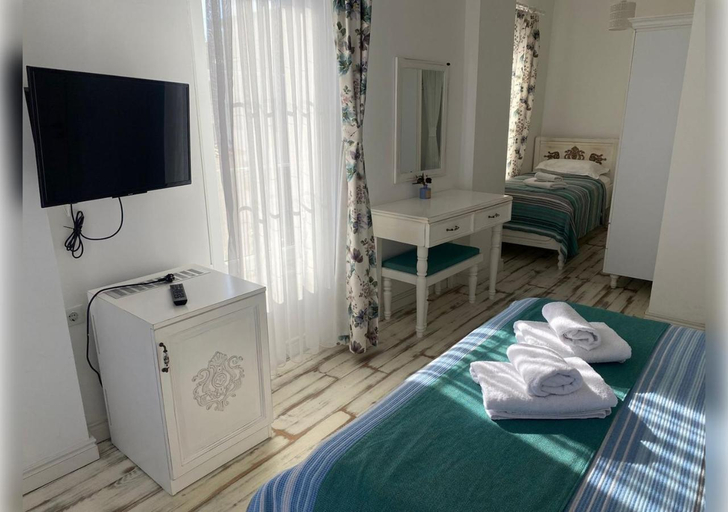 Bedroom 2, Bozcaada Fresh Otel, Bozcaada