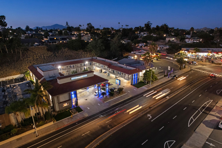 Exterior & Views 1, Motel 6 La Mesa, CA, San Diego