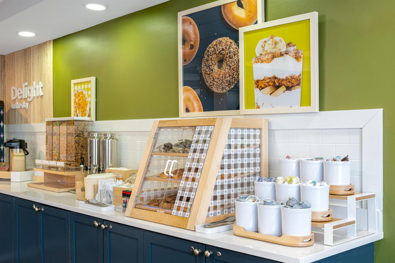 Food & Drinks 5, Spark by Hilton Murfreesboro, Rutherford